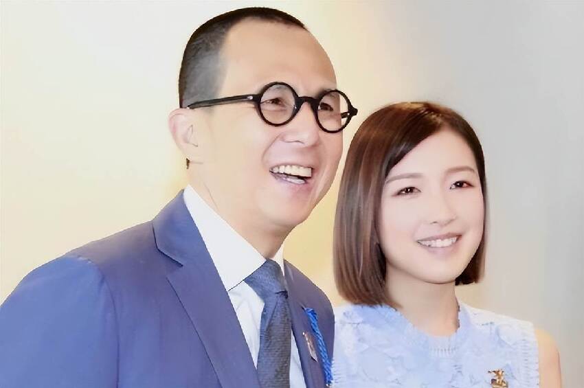 身價千億有什麼用？李嘉誠兩兒子的現狀，給所有父母都提了個醒