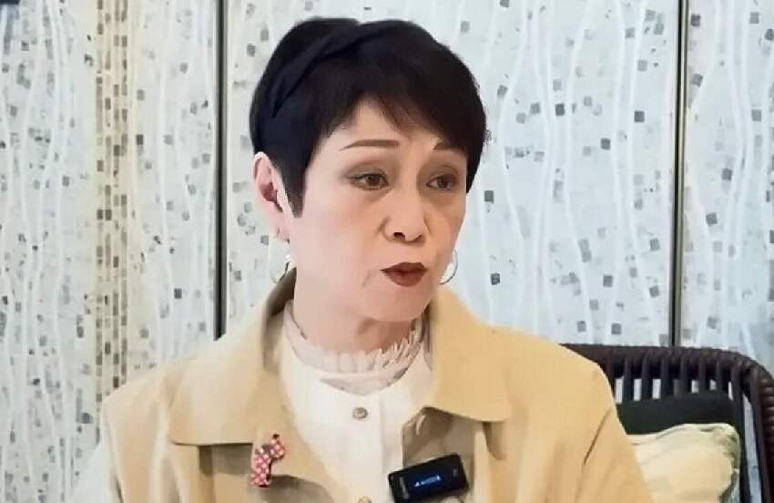 TVB知名演員老公因病離世，每天以淚洗面，移居珠海獨自生活