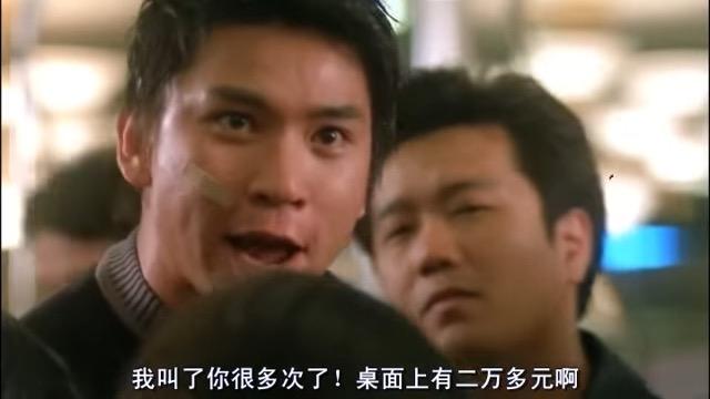 59歲"港片惡人"近況曝光!三婚娶小20歲嬌妻,老來得女變暖爸