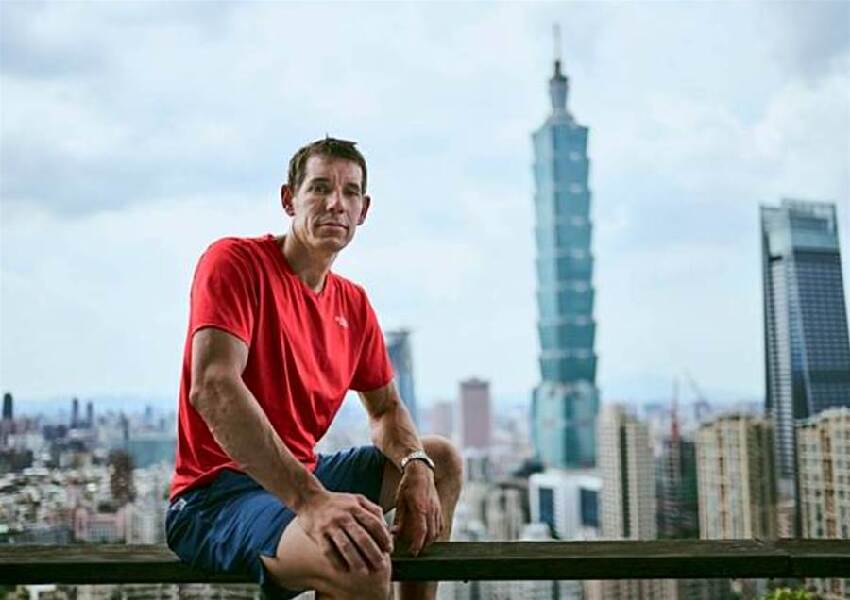 「法國蜘蛛人」22年前攻頂台北101！親揭當年慘況：這棟大樓好像被詛咒