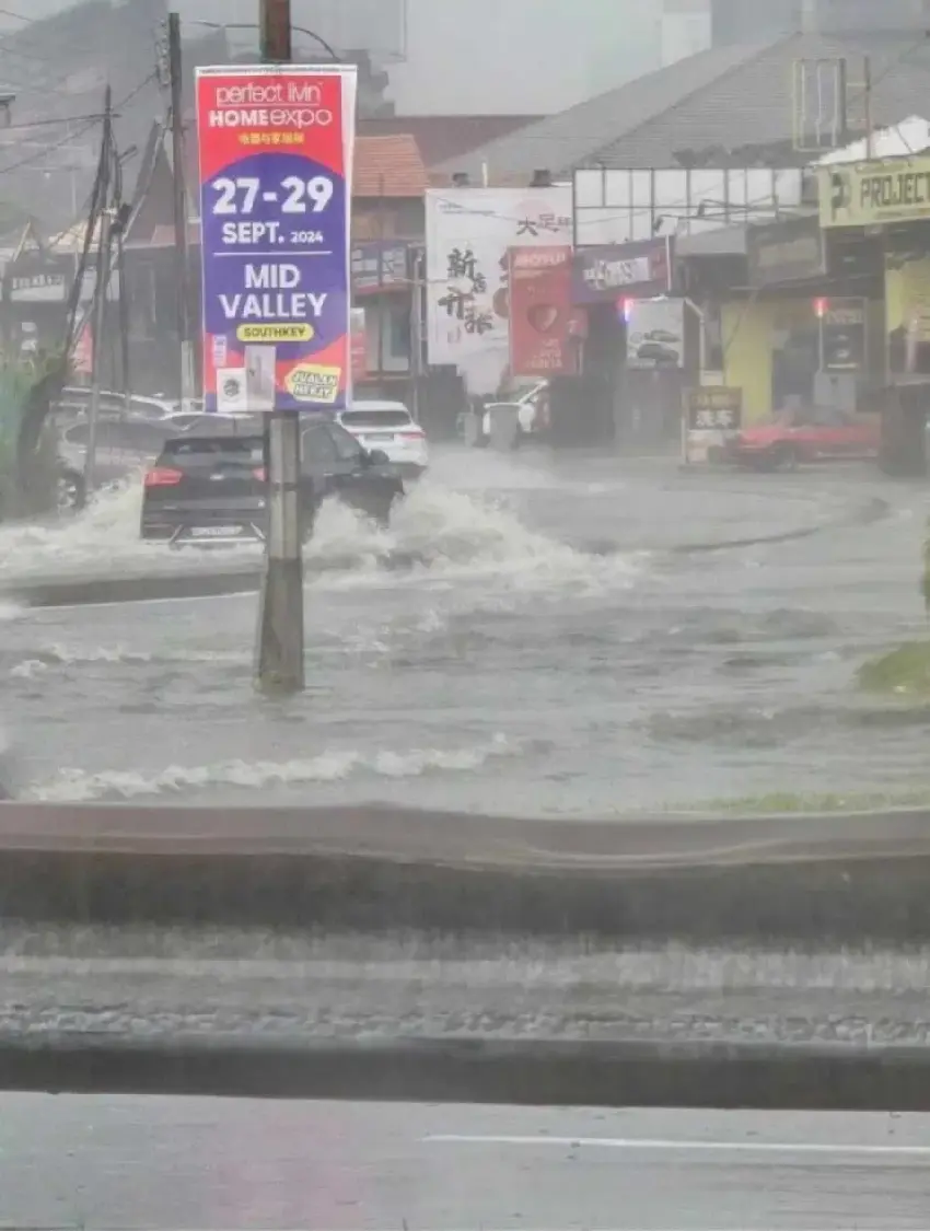 午後狂風暴雨　新山哥打丁宜多地閃電水災