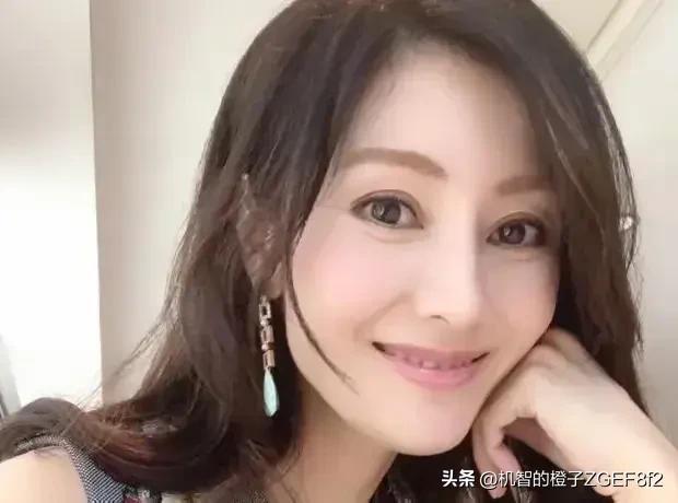 曾經每月僅200萬生活費，如今420億全部到手，李嘉欣終於不被嘲笑