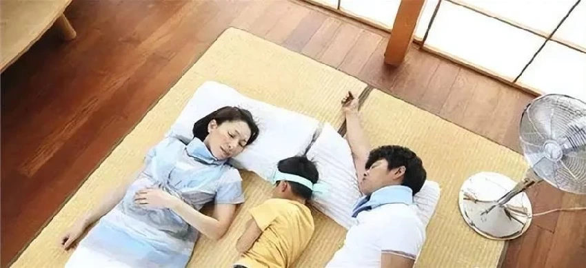 日本人為何有床不睡，非得要睡地板？當地美女說出「內情」