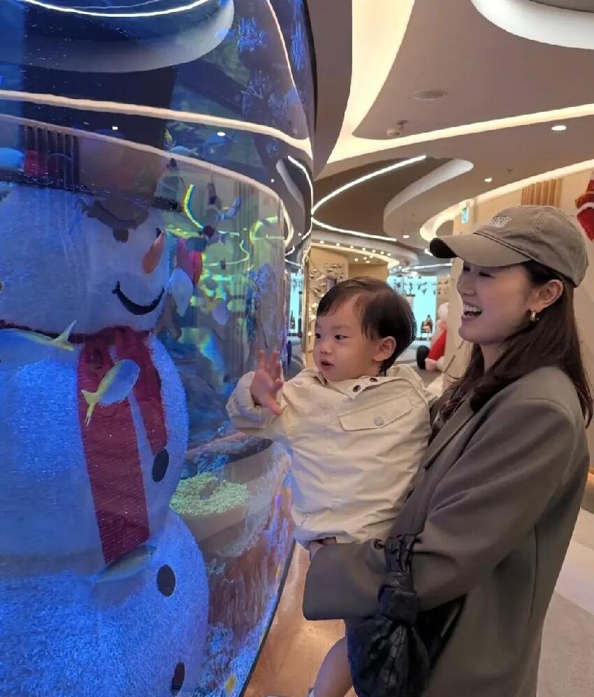 前港姐張寶兒自爆大仔已退學，被老師反映專註力不足