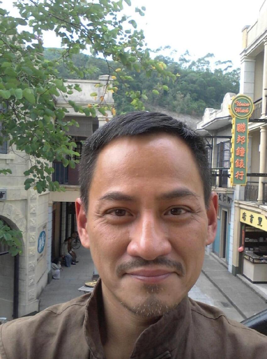 59歲TVB綠葉約滿移居檳城,花150萬買了海景房,與妻子在當地養老