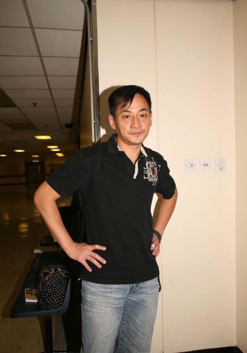59歲TVB綠葉約滿移居檳城,花150萬買了海景房,與妻子在當地養老