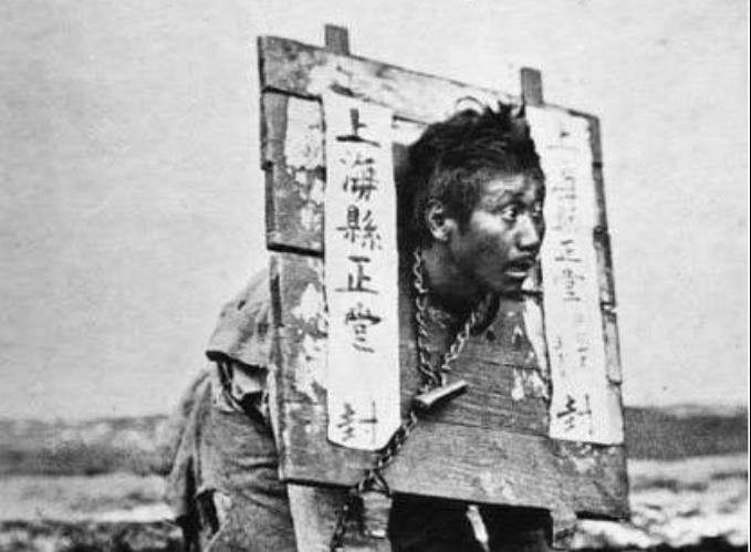 1955年，一死刑犯在槍決前表現異常，檢察官感覺不對勁：槍下留人