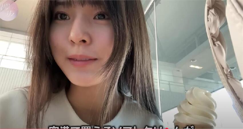 女星兼顧學業「搭飛機通勤來回4小時」苦熬四年!日網全跪:太厲害了