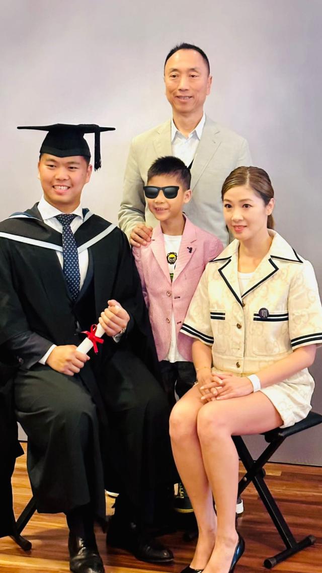 前港姐曝24歲兒子留英,投行任職月入9萬!為接管家族生意鋪路