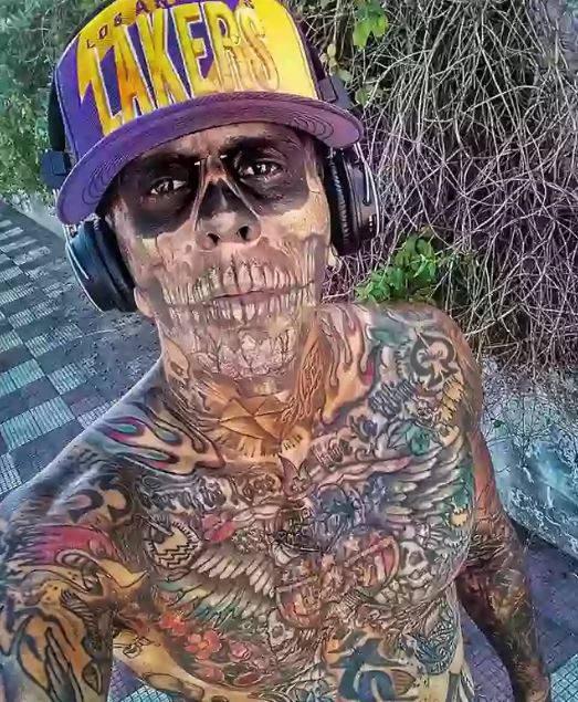 全身95%面積刺青！他為找為尊嚴「咬牙洗掉」：比刺青痛3倍　如今「重生樣貌曝光」