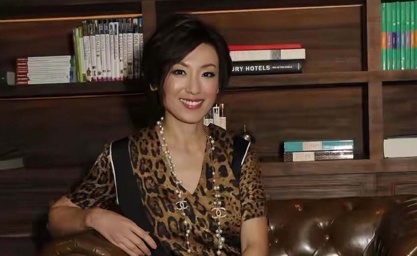 突發！前港姐曝近年患大病，手術前向老公提前交代後事