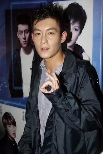 陳冠希「艷門照大逆轉」！大咖導演驚爆「不是修電腦外洩」：並非偶然