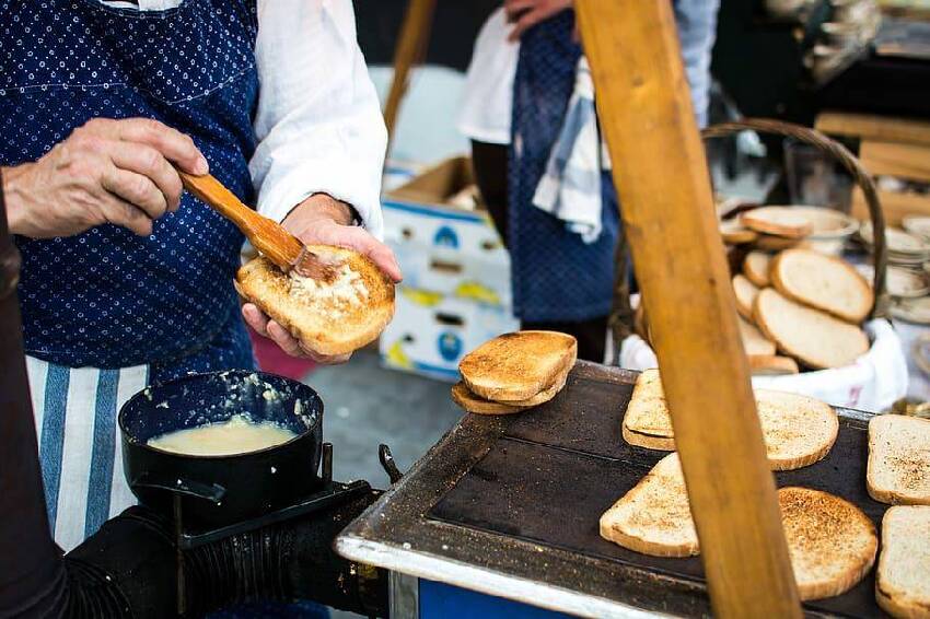 什麼油「最」不健康？是豬油嗎？提醒：2種油最好少吃