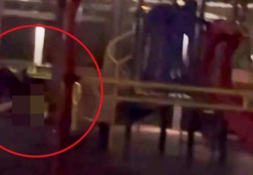 香港公眾公園激情上演「活春宮」，兩女子聞欲「冒死」上前當「戰地記者」，「打羽毛球」意外被「黑化」成令人不忍直視的潮語