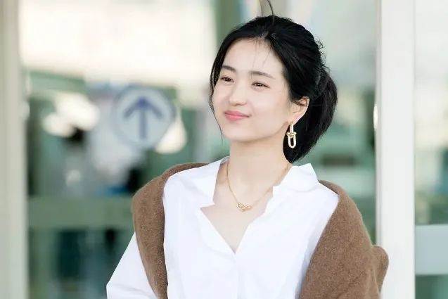 不社交、不化妝、不打扮的中年女人,大多是這3種命運