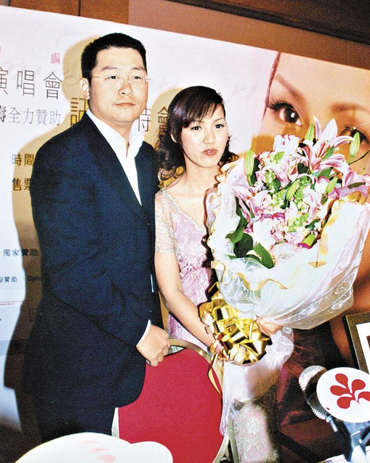 黎瑞恩見證23歲女兒大學畢業，赴澳洲參加畢業禮，自曝從頭哭到尾