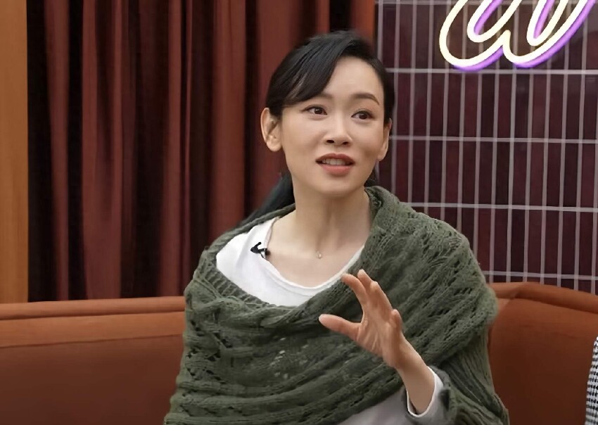 前港姐冠軍楊思琦遭劇組霸凌，否認有半億身家，和老公還在努力還房貸