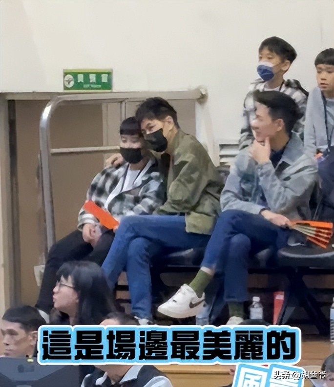 Kimi大量正臉照流出！身高1米8、嘴凸不像林志穎，下半張臉成敗筆