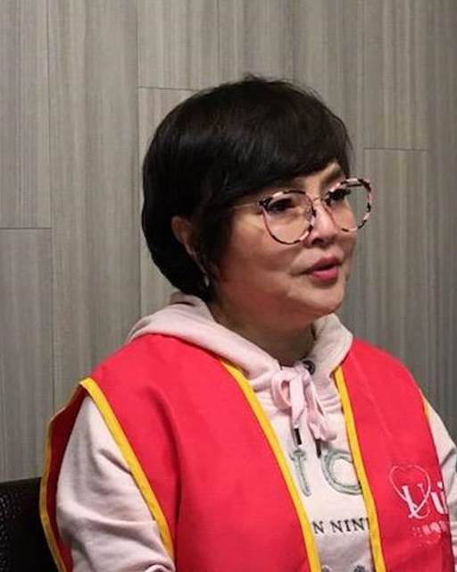 才喊頭痛10分鐘就斷氣！61歲紀寶如悲痛證實「小年夜送走摯愛」　殯儀館「驚見巧合」落淚：是安排好的