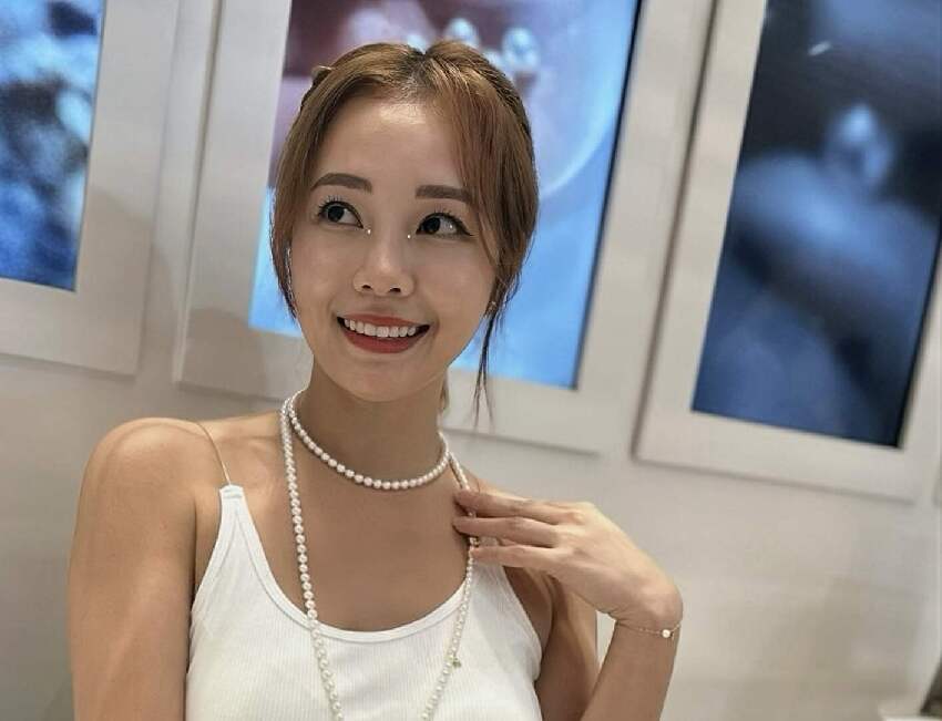 恭喜！香港女星結婚不到半年火速生子，與圈外老公未婚先孕