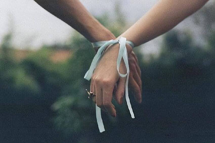 為什麼男人對年輕的女人都吃不消?過來人告訴你4個原因