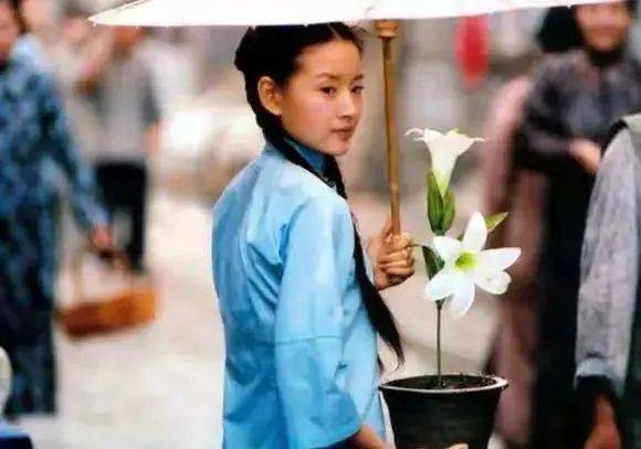 年輕時美若天仙,人過中年變大媽的9位女星,個個讓男人心痛
