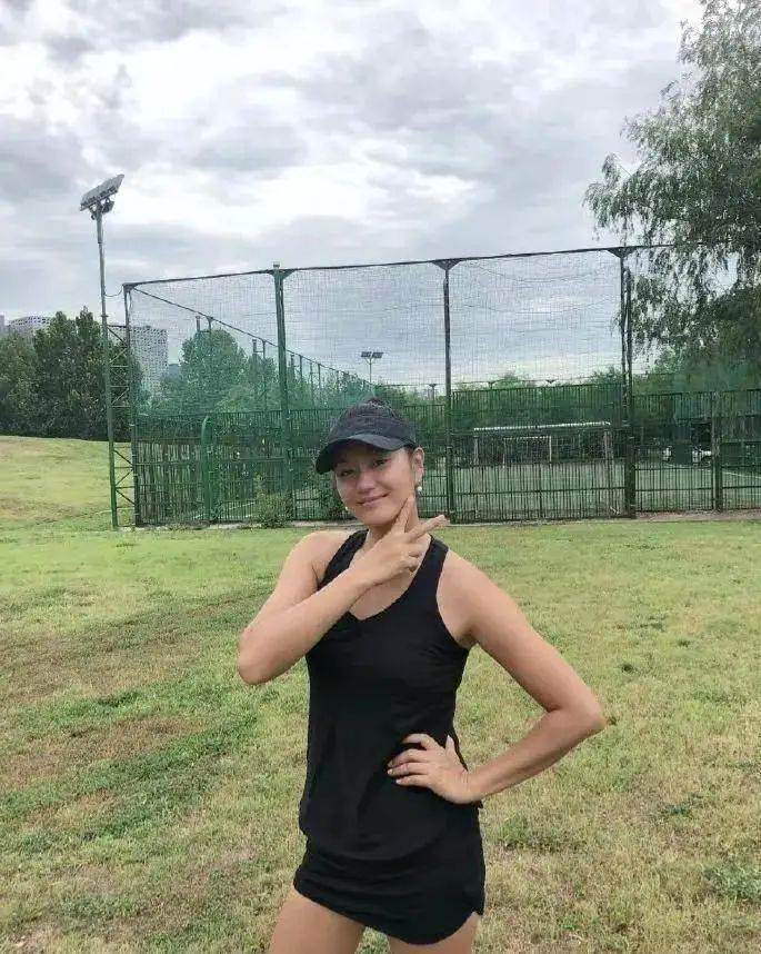 年輕時美若天仙,人過中年變大媽的9位女星,個個讓男人心痛