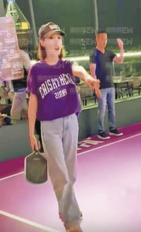 45歲姚子羚夜蒲結識富商，打球喝酒一拍即合，與徐少強兒子沒發展