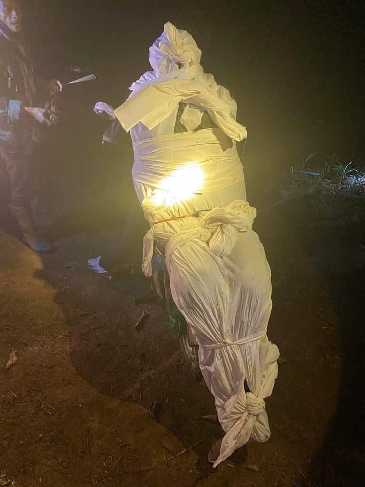 山上驚見無名屍！好心男大愛「綁身騎7公里」運下山　無私救援惹淚「他低調回應了」