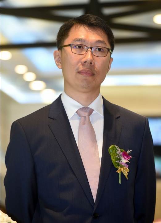 難怪不接班！郭守正嬌妻驚人背景首度公開，寧可舍棄千億家產也要帶她遠走美國，真相曝光震動全臺