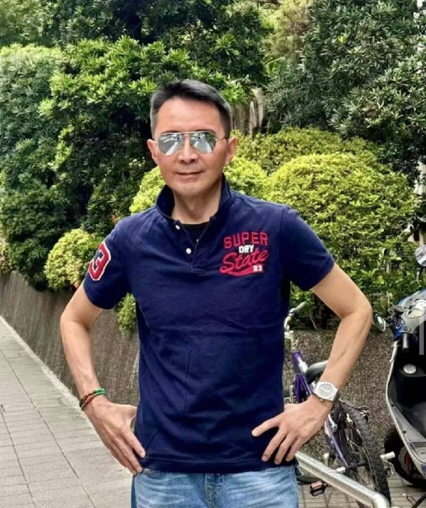 與嫰妻房事不協調鬧婚變！58歲TVB知名男星抗癌成功后體能下降，已是半退休狀態