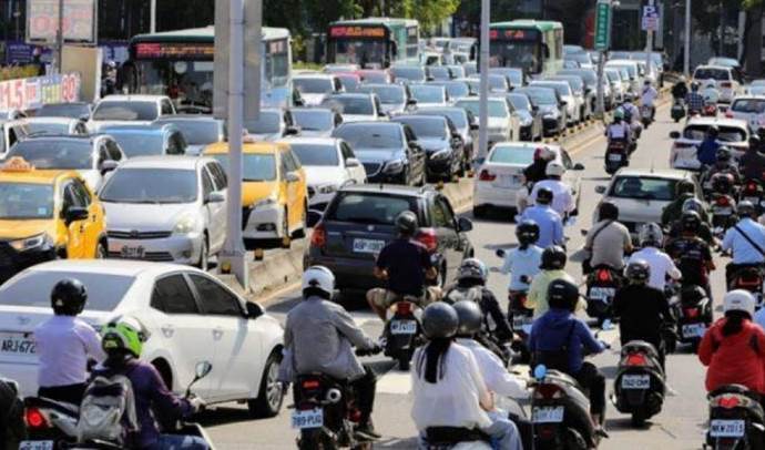 快訊／全臺機車族注意！這事「罰金翻倍」變3萬6